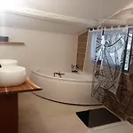 La Cachette 3*