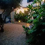 La Cachette Bed & Breakfast Aigues-Vives (Gard)