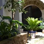 Bed & Breakfast La Cachette 3*