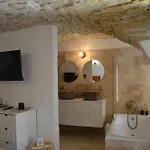 La Cachette 3*