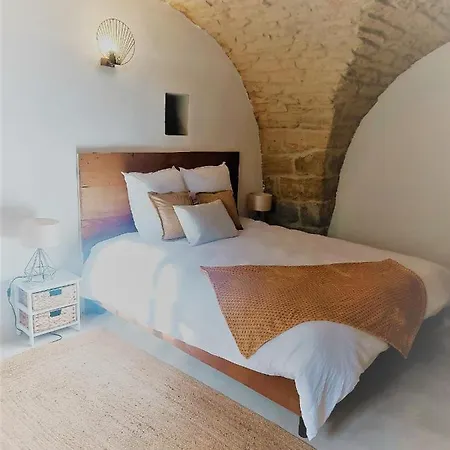 Couette-café La Cachette Aigues-Vives (Gard)